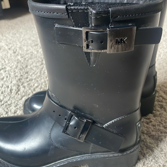 Michael Kors Boots - Picture 5 of 7